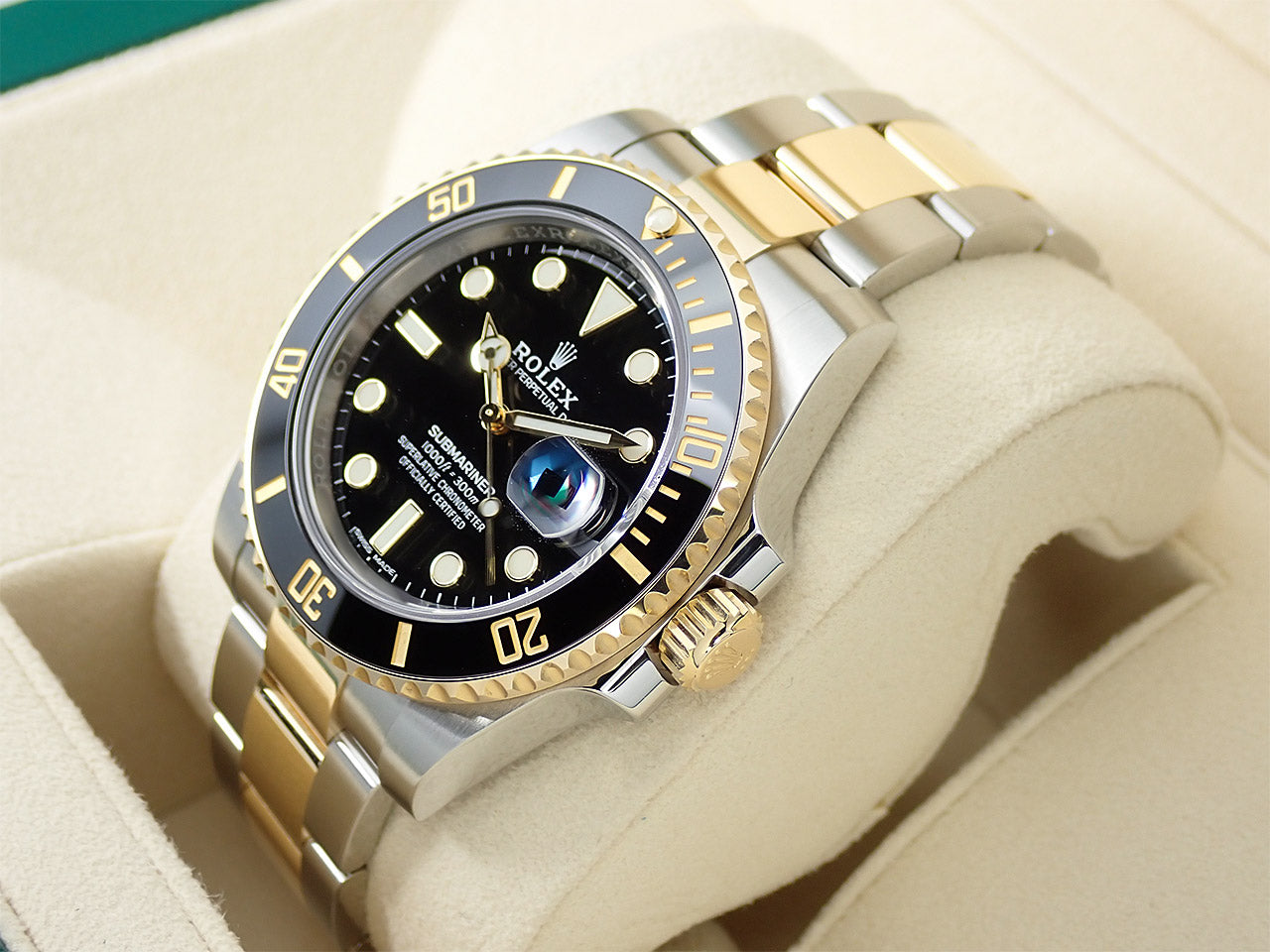 Rolex Submariner Date &lt;Warranty, Box, etc.&gt;