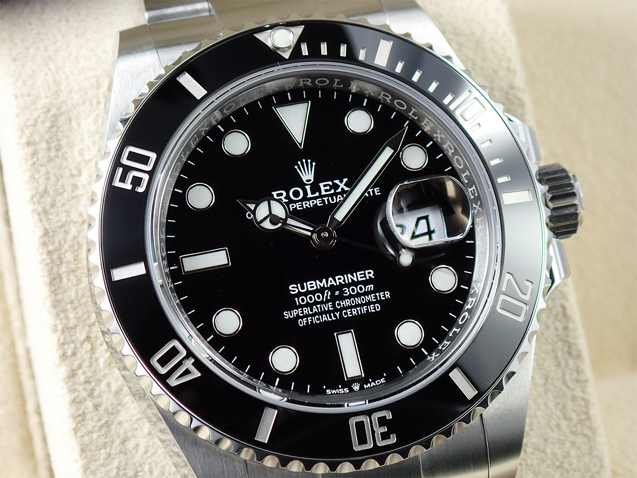 Rolex Submariner Date &lt;Warranty, Box, etc.&gt;