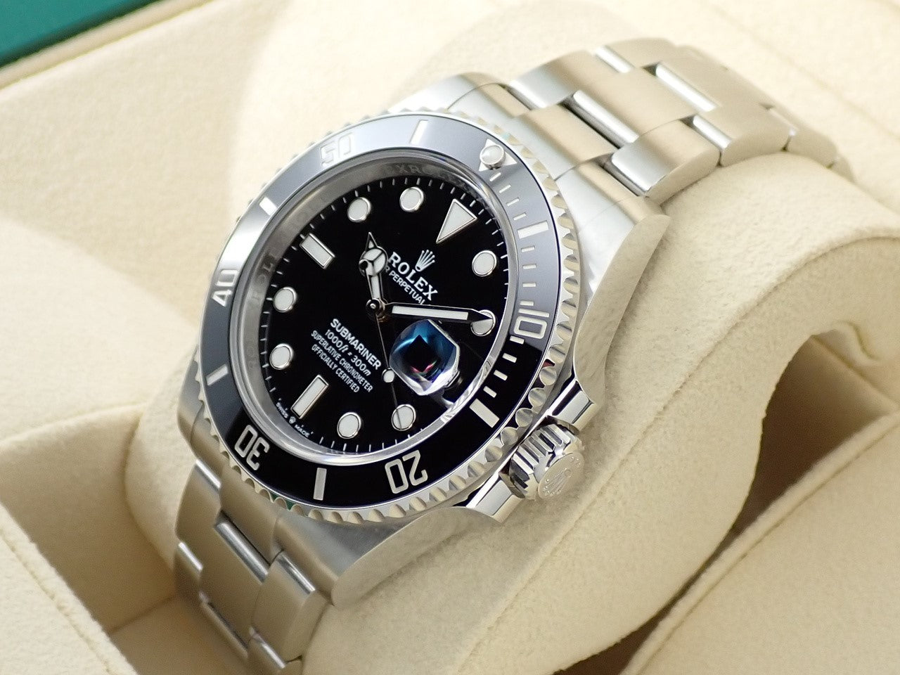 Rolex Submariner Date &lt;Warranty, Box, etc.&gt;