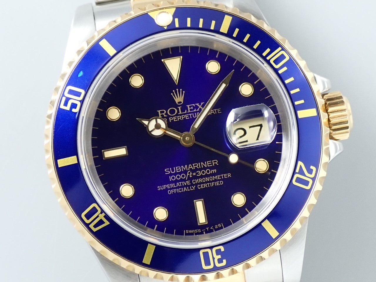 Rolex Submariner Date &lt;Warranty and Box&gt;