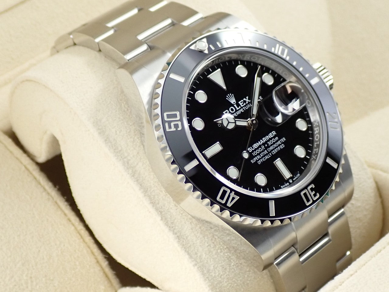 Rolex Submariner Date &lt;Warranty, Box, etc.&gt;