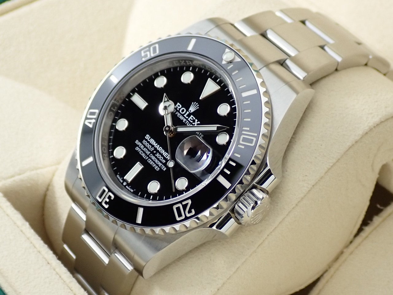 Rolex Submariner Date &lt;Warranty, Box, etc.&gt;