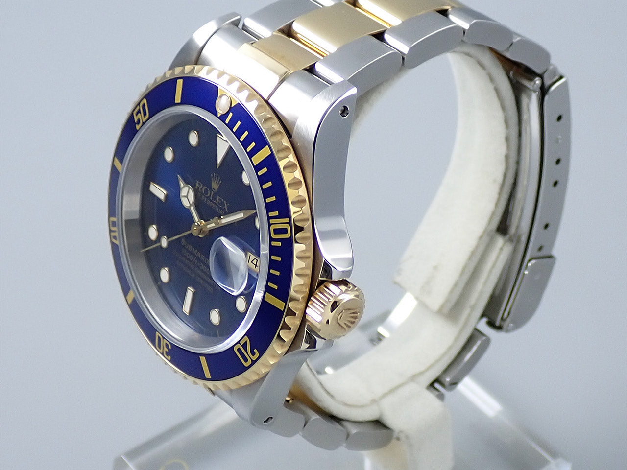 Rolex Submariner Date &lt;Warranty and Box&gt;