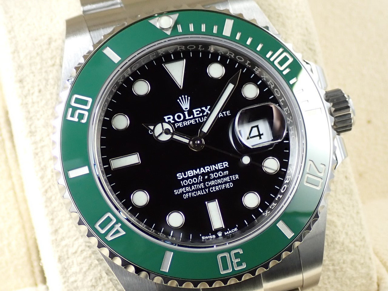 Rolex Submariner Date &lt;Warranty, Box, etc.&gt;