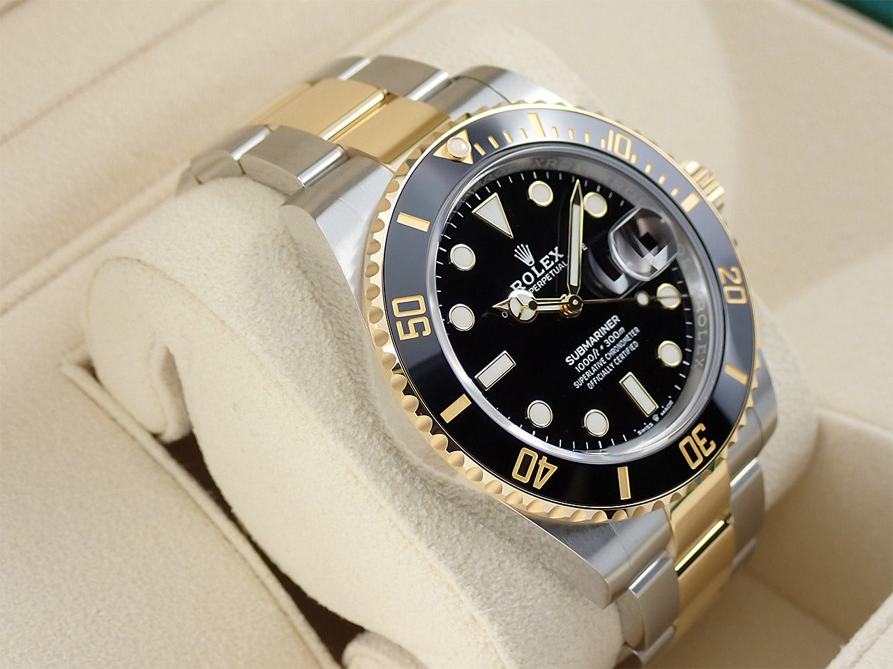 Rolex Submariner Date &lt;Warranty, Box, etc.&gt;