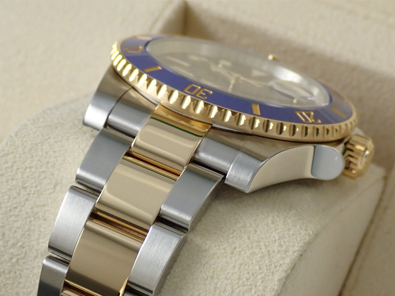 Rolex Submariner Date &lt;Warranty, Box, etc.&gt;