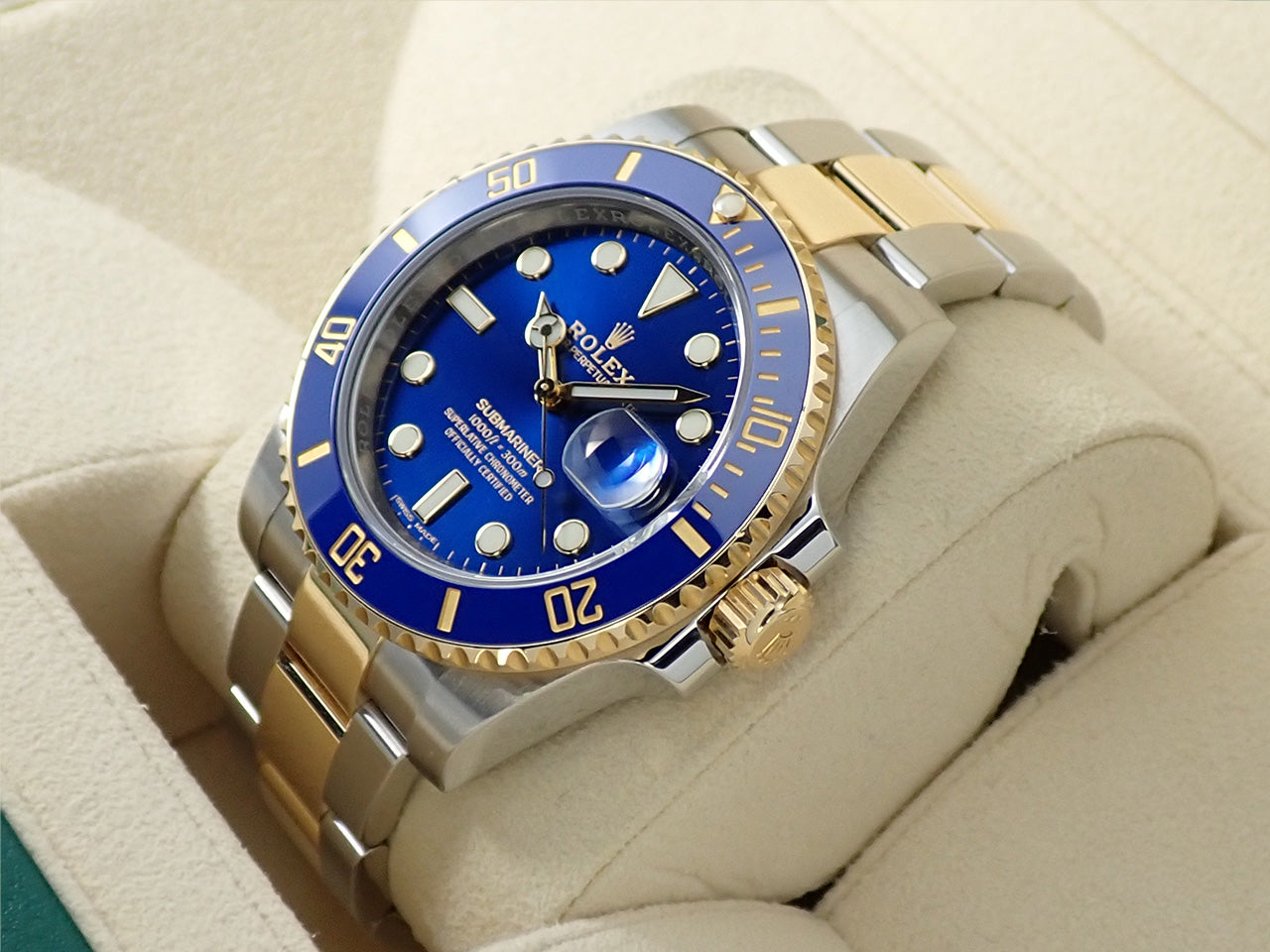 Rolex Submariner Date &lt;Warranty, Box, etc.&gt;