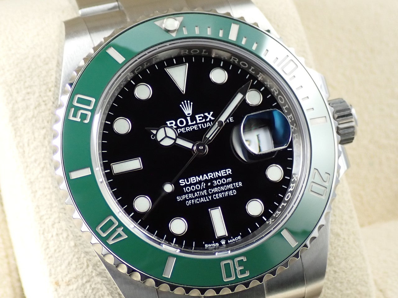 Rolex Submariner Date &lt;Warranty, Box, etc.&gt;