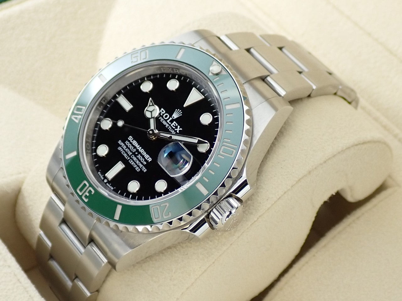 Rolex Submariner Date &lt;Warranty, Box, etc.&gt;