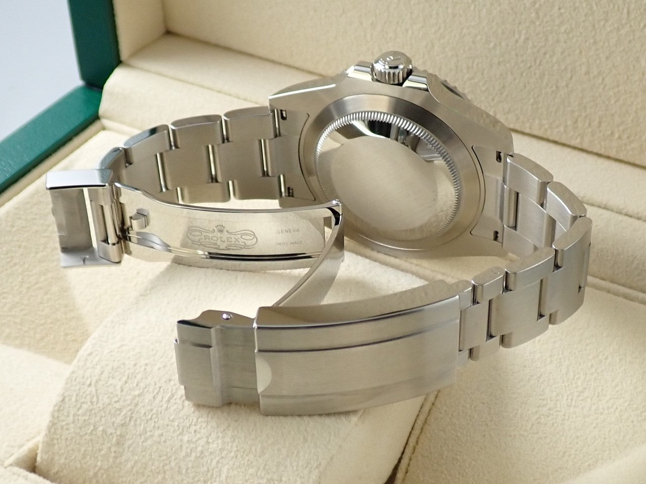 Rolex Submariner Date &lt;Warranty, Box, etc.&gt;