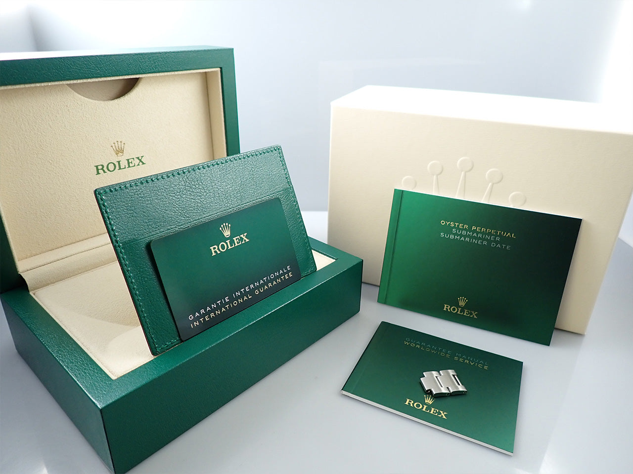 Rolex Submariner Date &lt;Warranty, Box, etc.&gt;