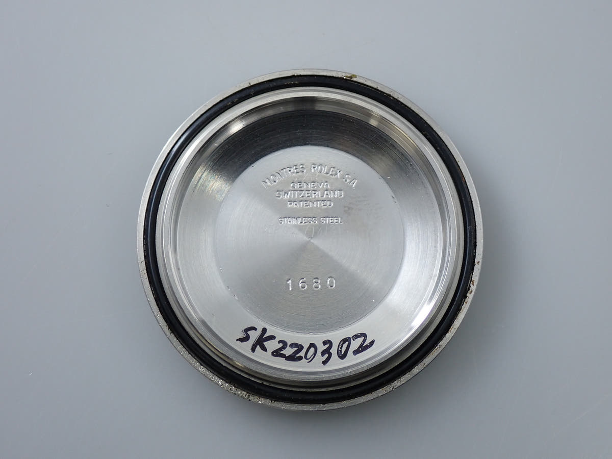 ロレックス サブマリーナー デイト Ref.1680 ブラック文字盤 中古 06ZJFW31