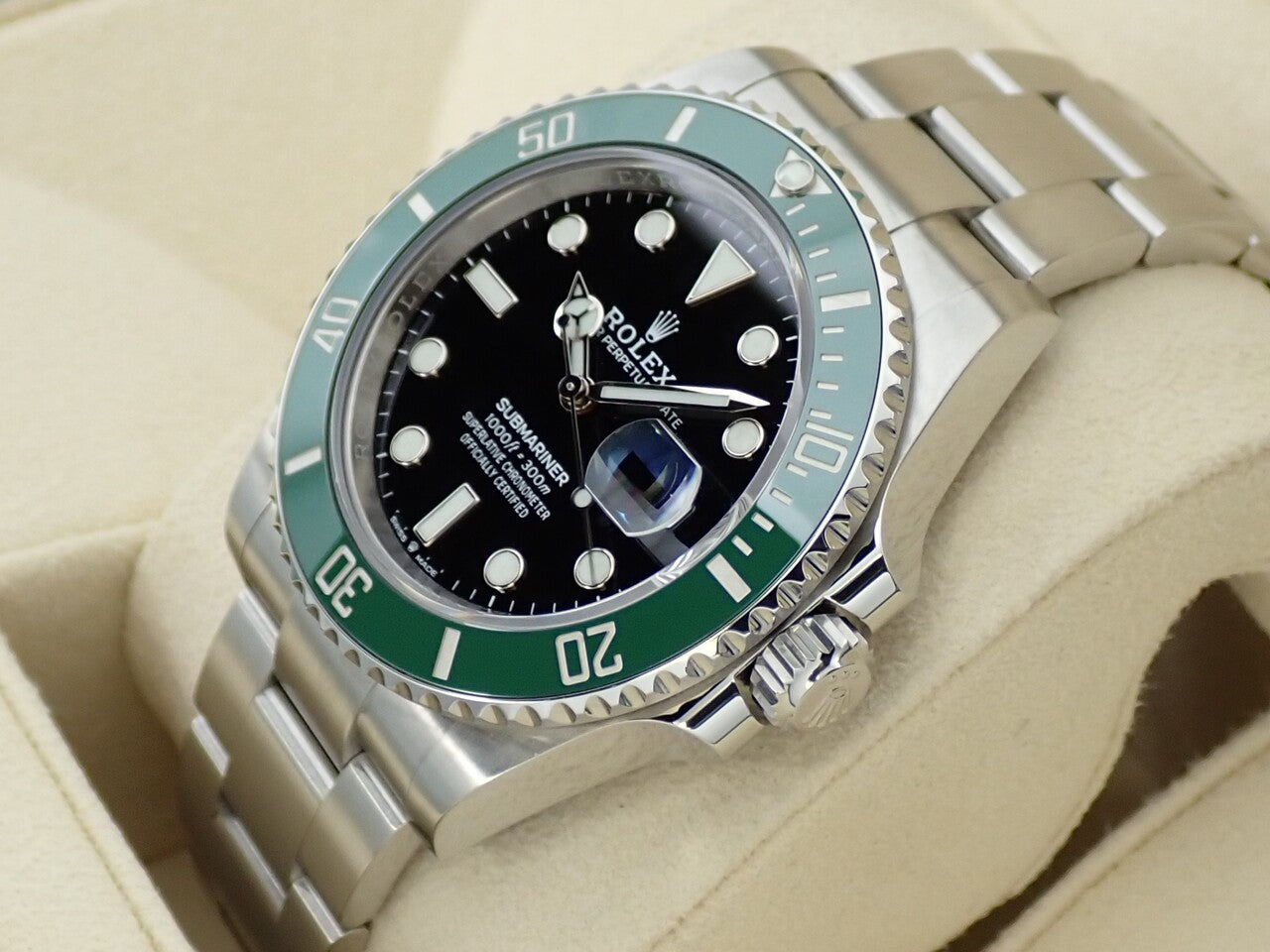 Rolex Submariner Date &lt;Warranty, Box, etc.&gt;