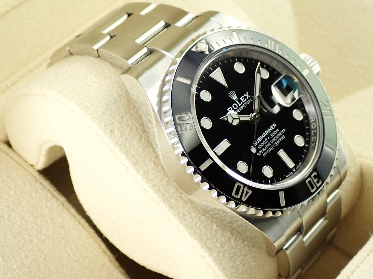 Rolex Submariner Date &lt;Warranty, Box, etc.&gt;