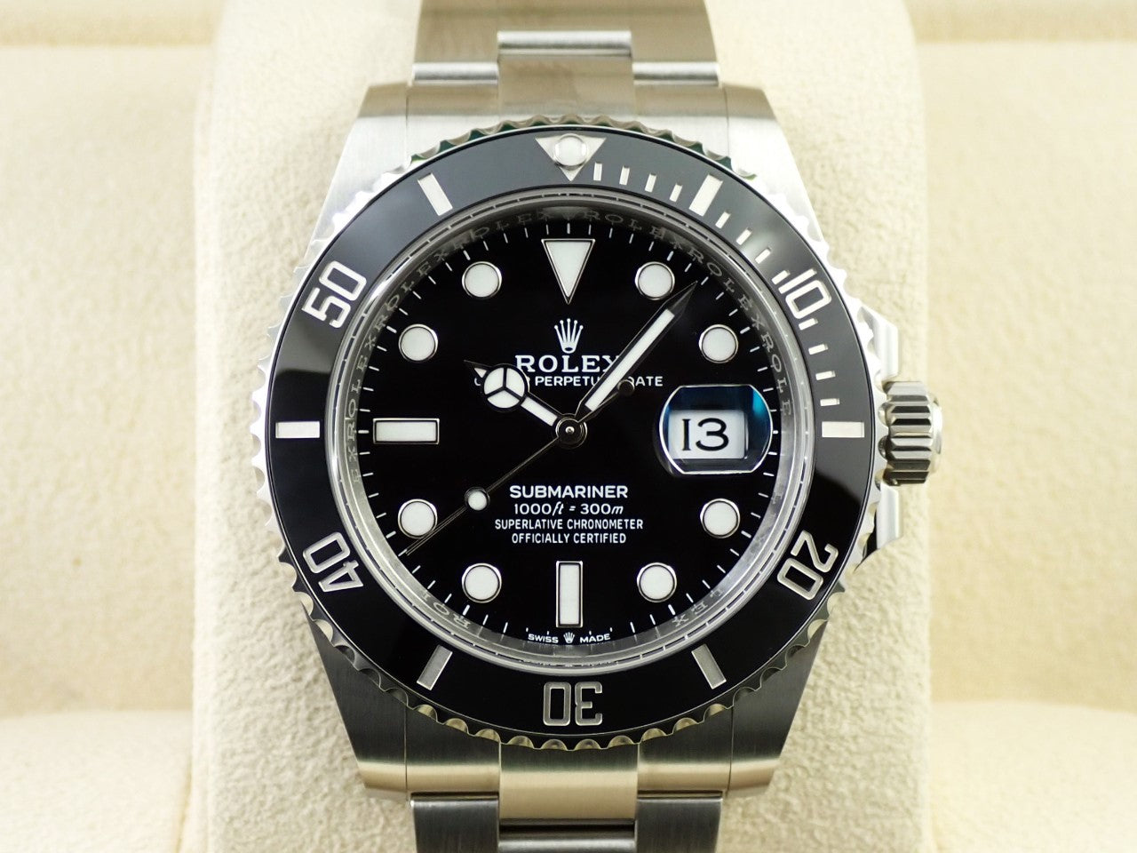 Rolex Submariner Date &lt;Warranty, Box, etc.&gt;