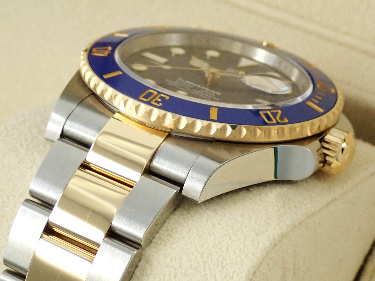 Rolex Submariner Date &lt;Warranty, Box, etc.&gt;