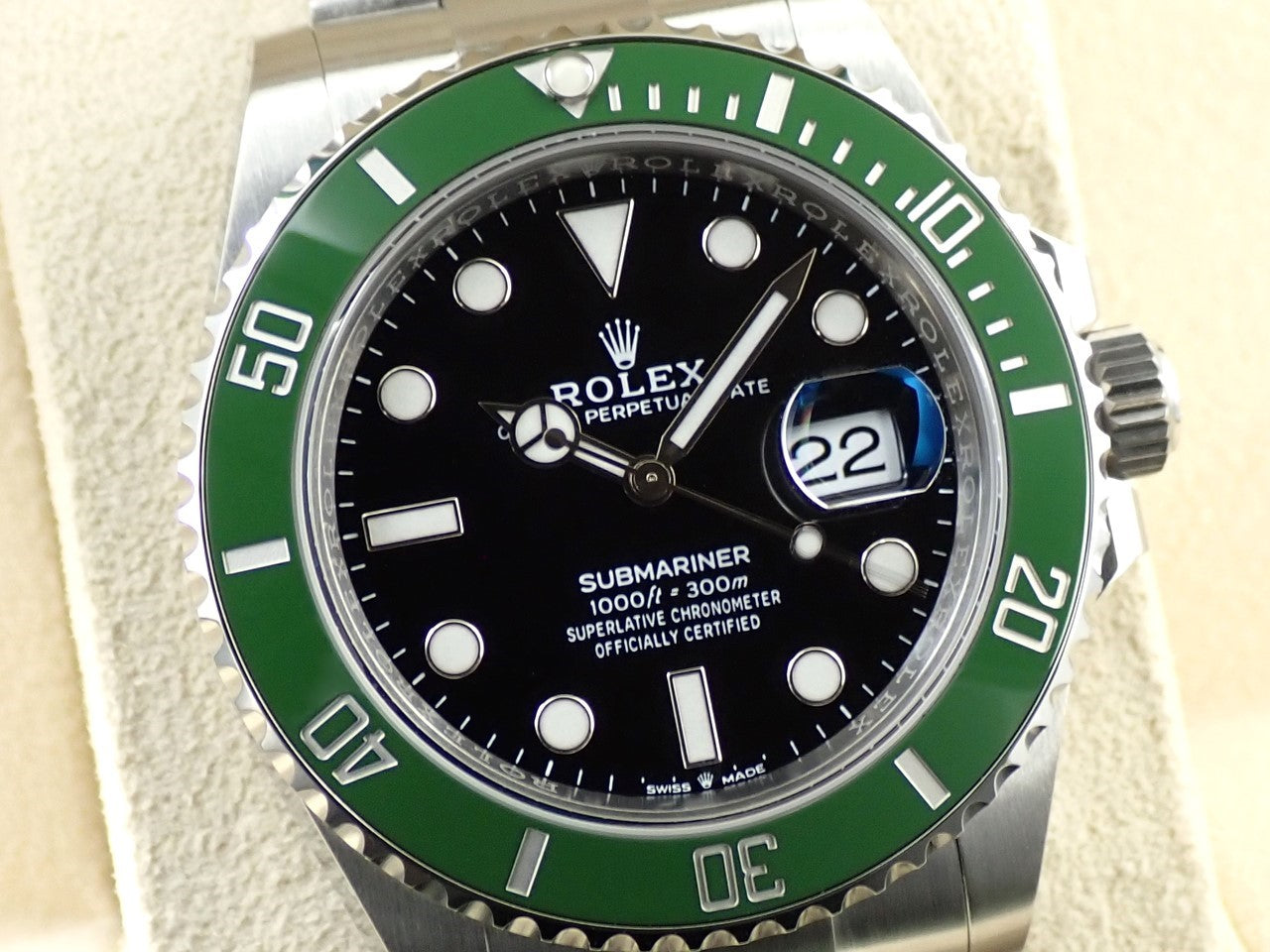 Rolex Submariner Date &lt;Warranty, Box, etc.&gt;