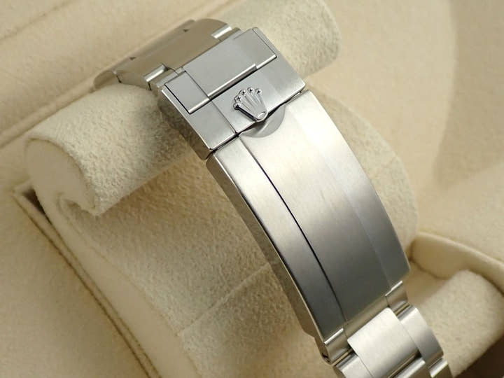 Rolex Submariner Date <Warranty, Box, etc.>