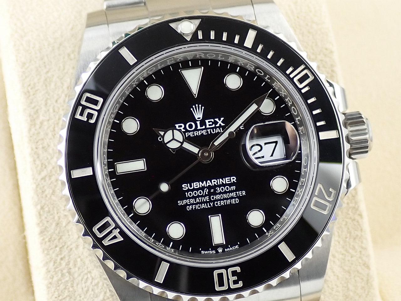 Rolex Submariner Date &lt;Warranty, Box, etc.&gt;