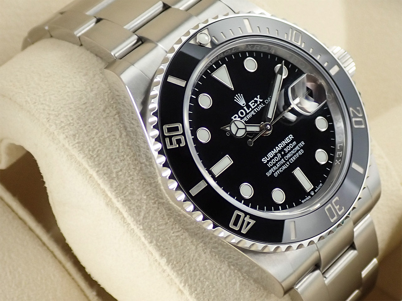 Rolex Submariner Date &lt;Warranty, Box, etc.&gt;