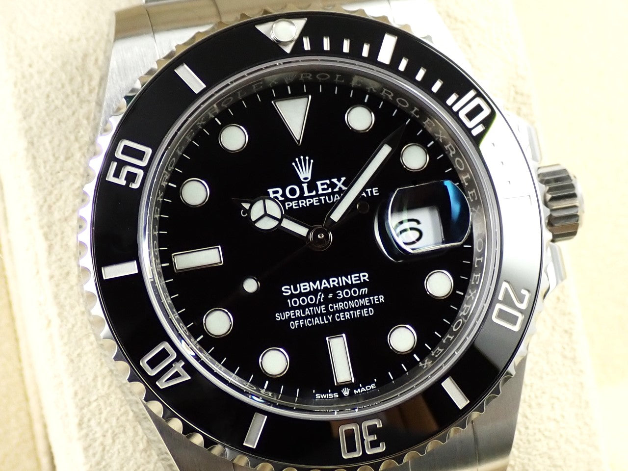 Rolex Submariner Date &lt;Warranty, Box, etc.&gt;