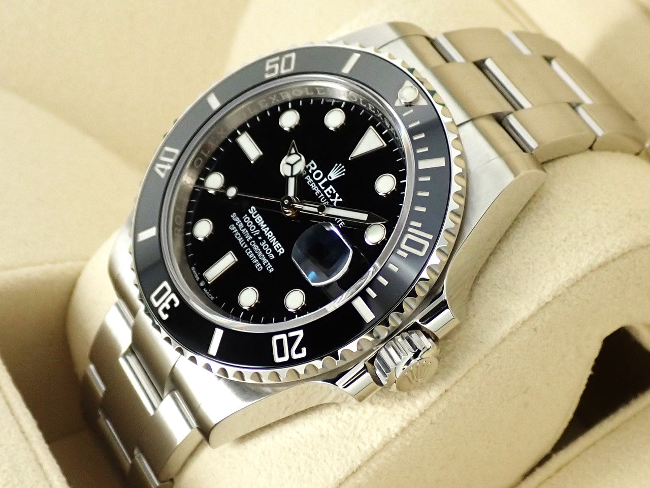 Rolex Submariner Date &lt;Warranty, Box, etc.&gt;