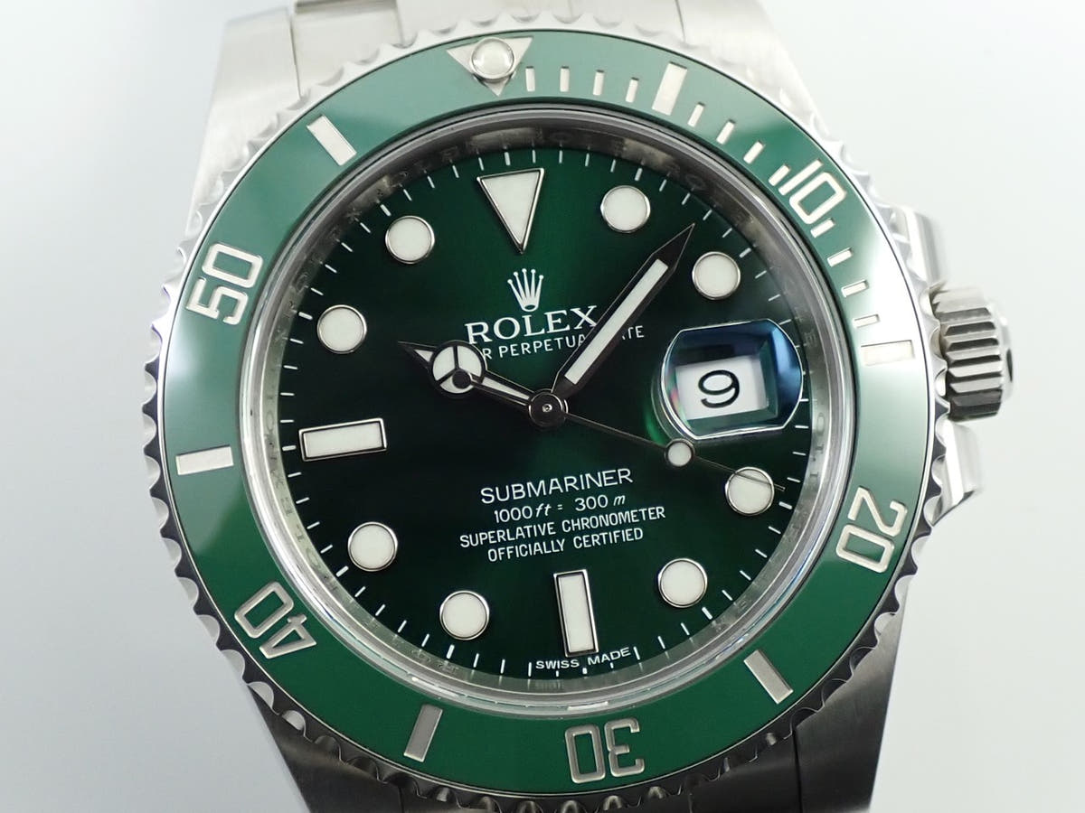 ロレックス サブマリーナー デイト Ref.116610LV グリーン文字盤 中古 Z7TKTARS