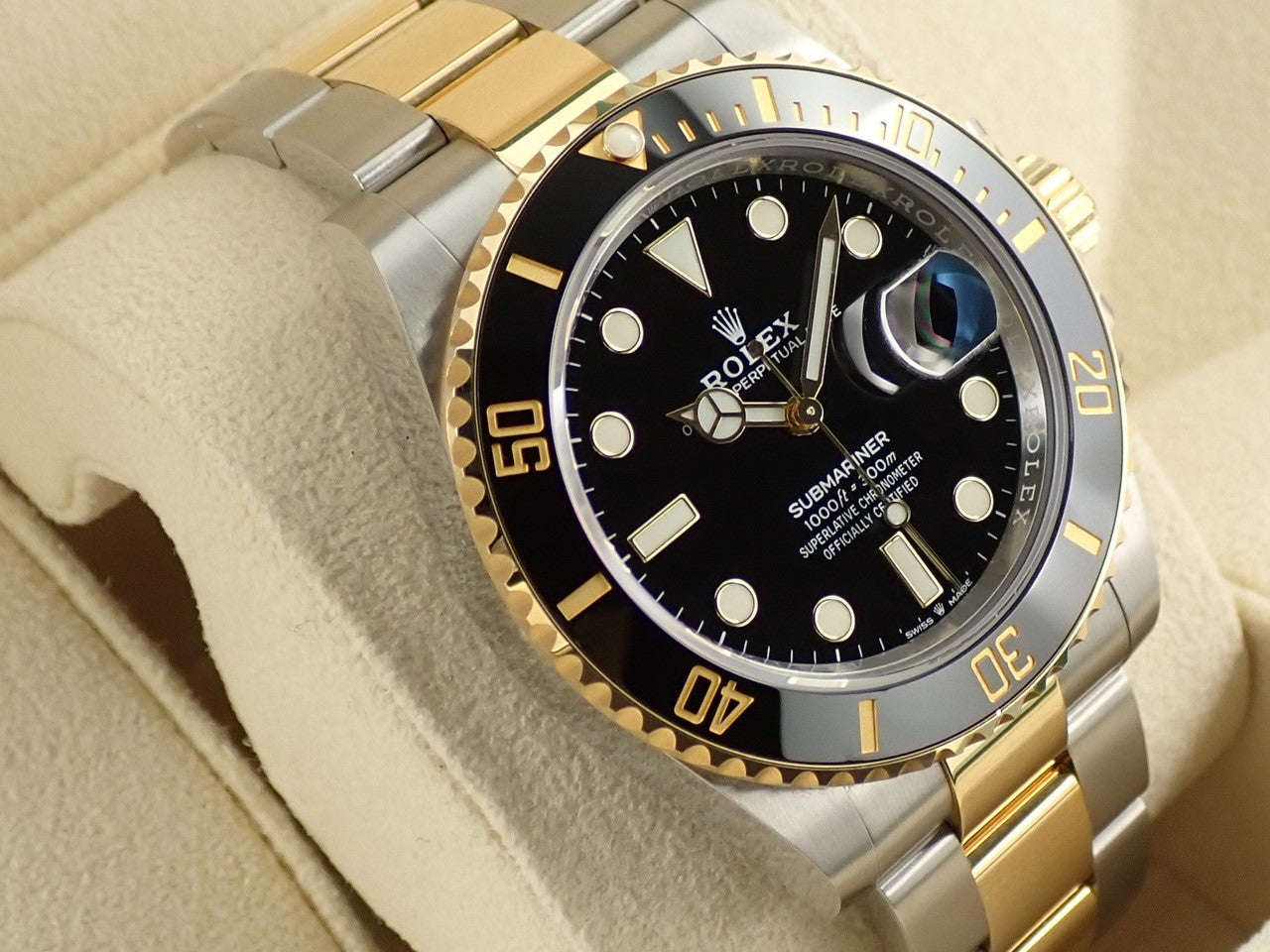 Rolex Submariner Date &lt;Warranty, Box, etc.&gt;