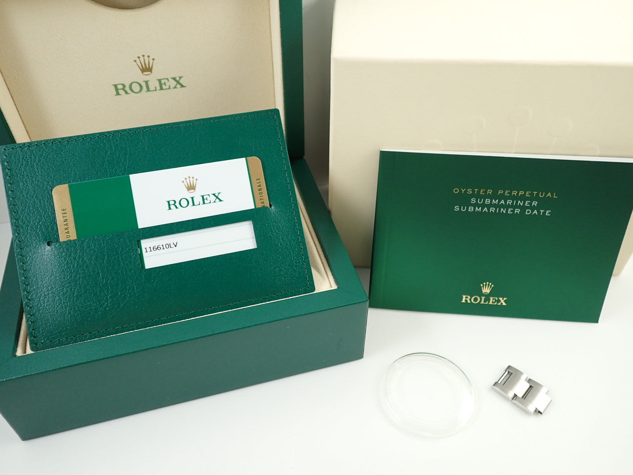 Rolex Submariner Date &lt;Warranty, Box, etc.&gt;