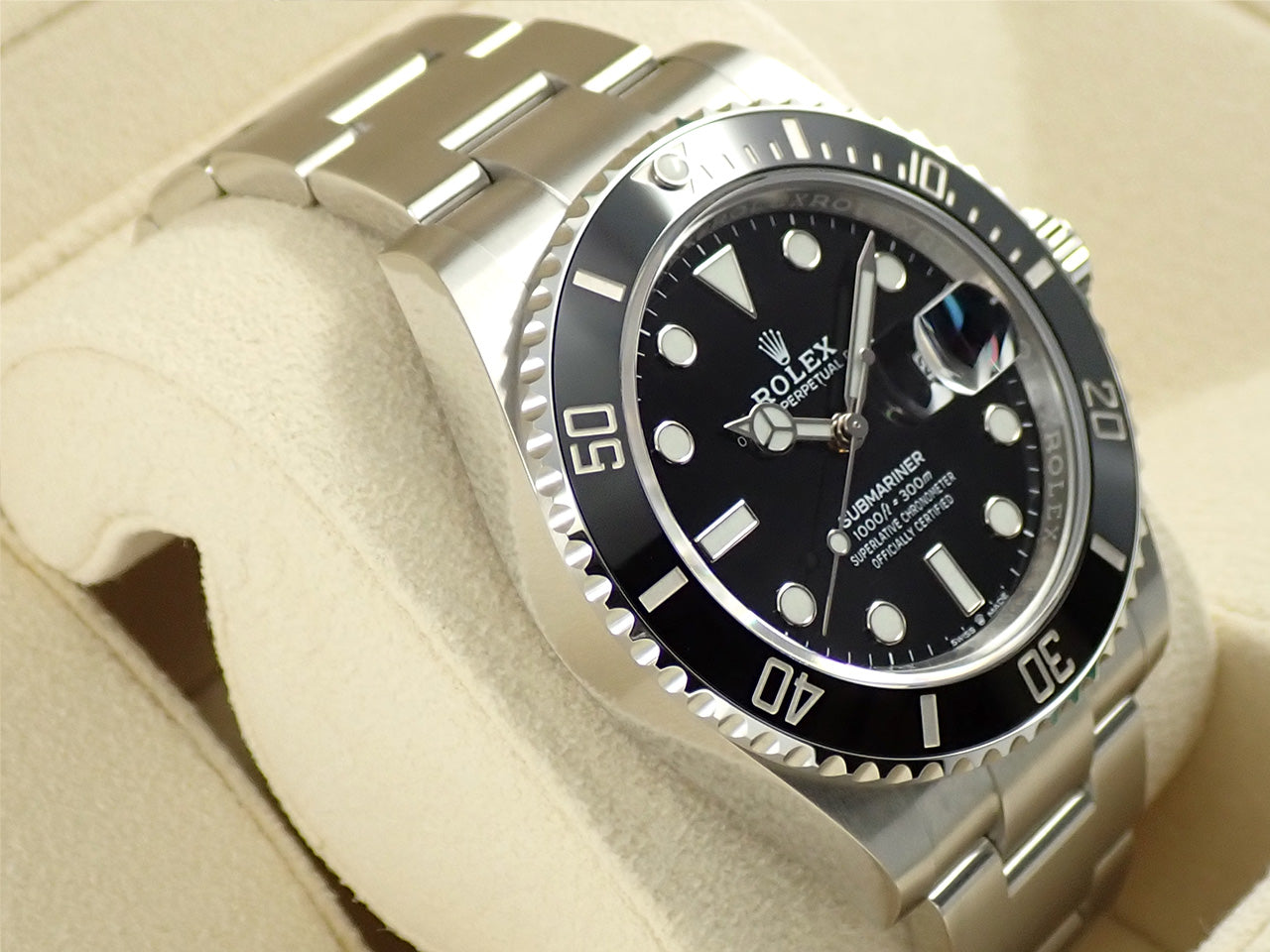 Rolex Submariner Date &lt;Warranty, Box, etc.&gt;