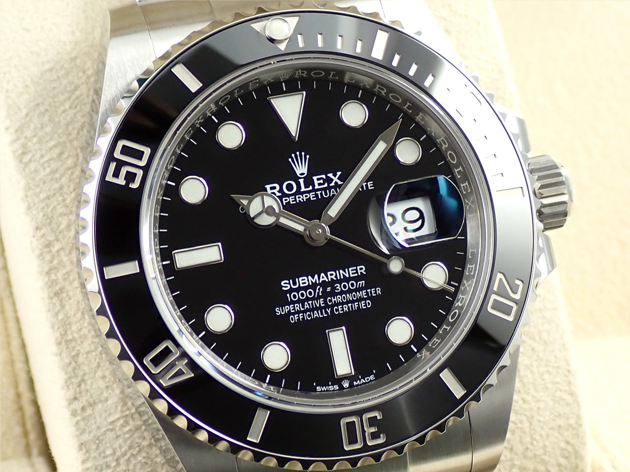 Rolex Submariner Date &lt;Warranty, Box, etc.&gt;