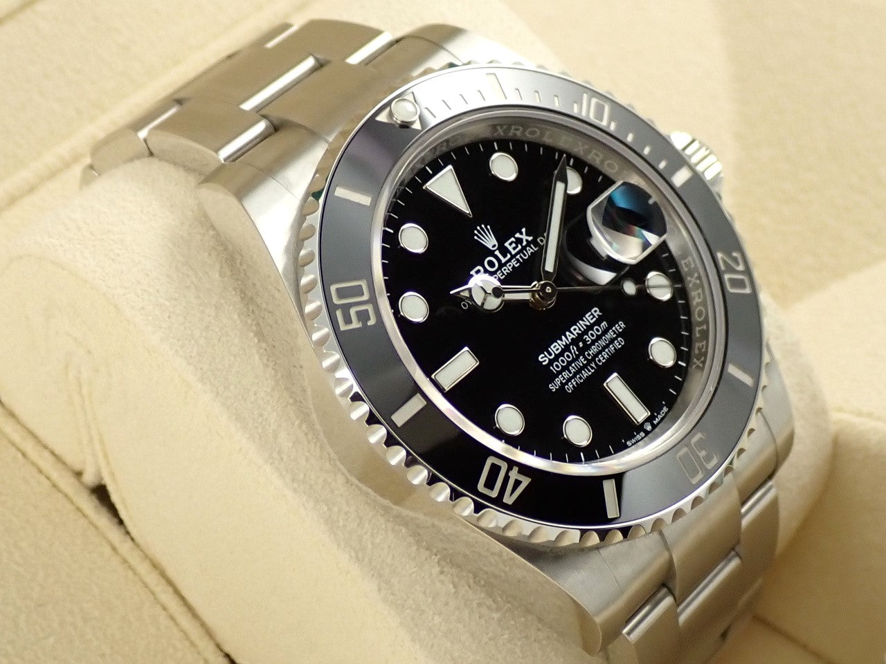 Rolex Submariner Date &lt;Warranty, Box, etc.&gt;