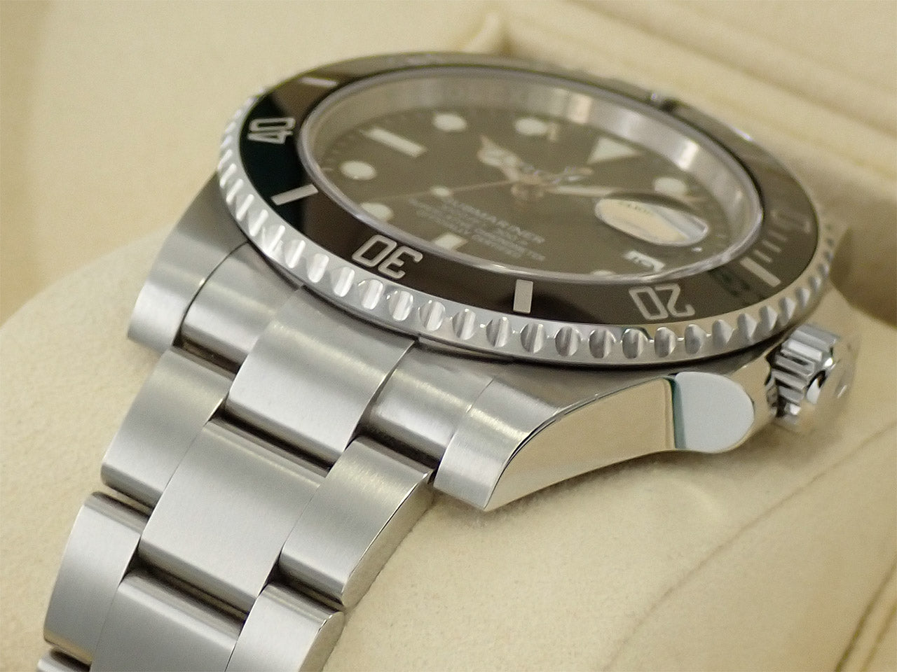 Rolex Submariner Date &lt;Warranty and Others&gt;