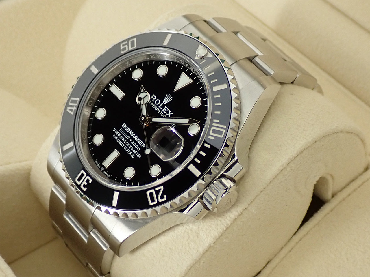 Rolex Submariner Date &lt;Warranty, Box, etc.&gt;