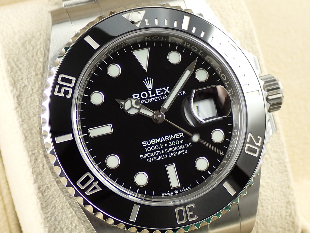 Rolex Submariner Date &lt;Warranty, Box, etc.&gt;