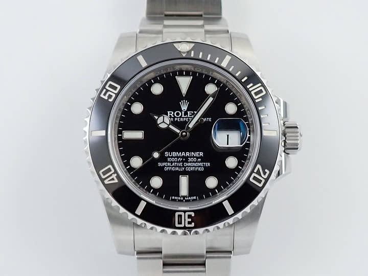Rolex Submariner Date <Warranty and Others>