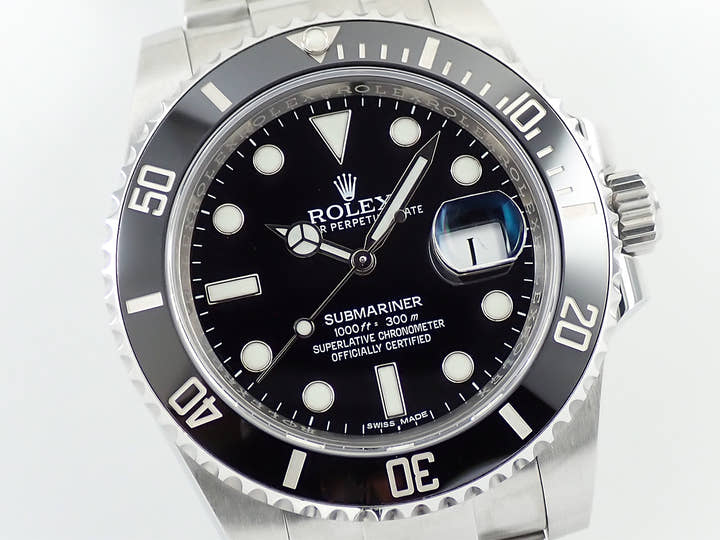 Rolex Submariner Date <Warranty and Others>