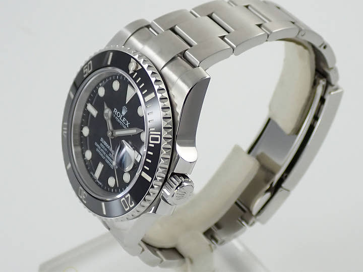Rolex Submariner Date <Warranty and Others>