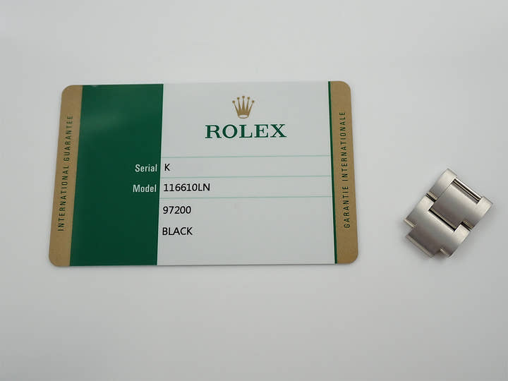 Rolex Submariner Date <Warranty and Others>