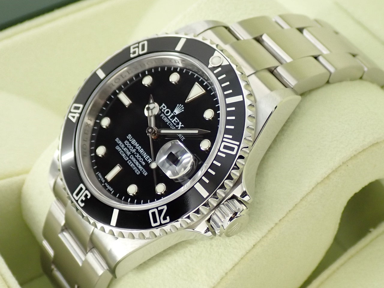 Rolex Submariner Date &lt;Warranty, Box, etc.&gt;