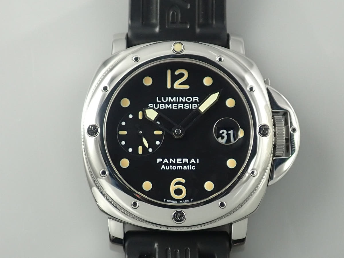 パネライ サブマーシブル Ref.PAM00024 ブラック文字盤 中古 MM8C07SH
