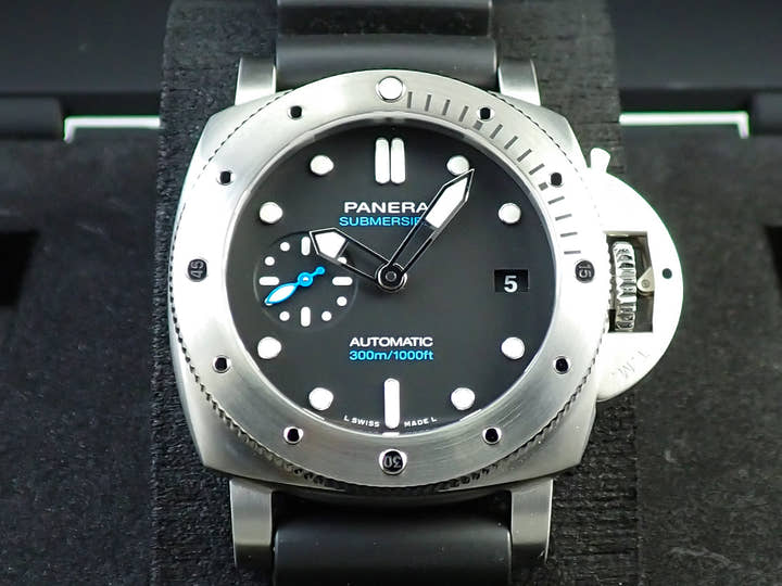 Panerai Submersible Ref.PAM00973 Black Dial Good Condition 92MVZWMY