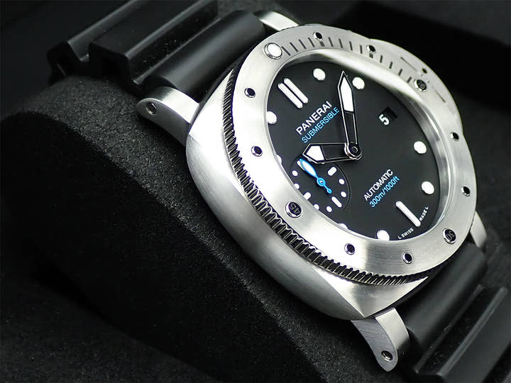 Panerai Submersible Ref.PAM00973 Black Dial Good Condition 92MVZWMY