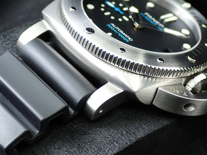 Panerai Submersible Ref.PAM00973 Black Dial Good Condition 92MVZWMY