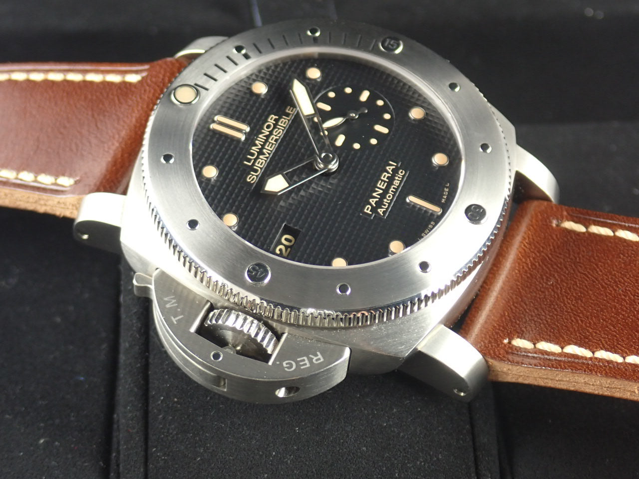 Panerai Luminor Submersible 1950 Left Hand 3 Days