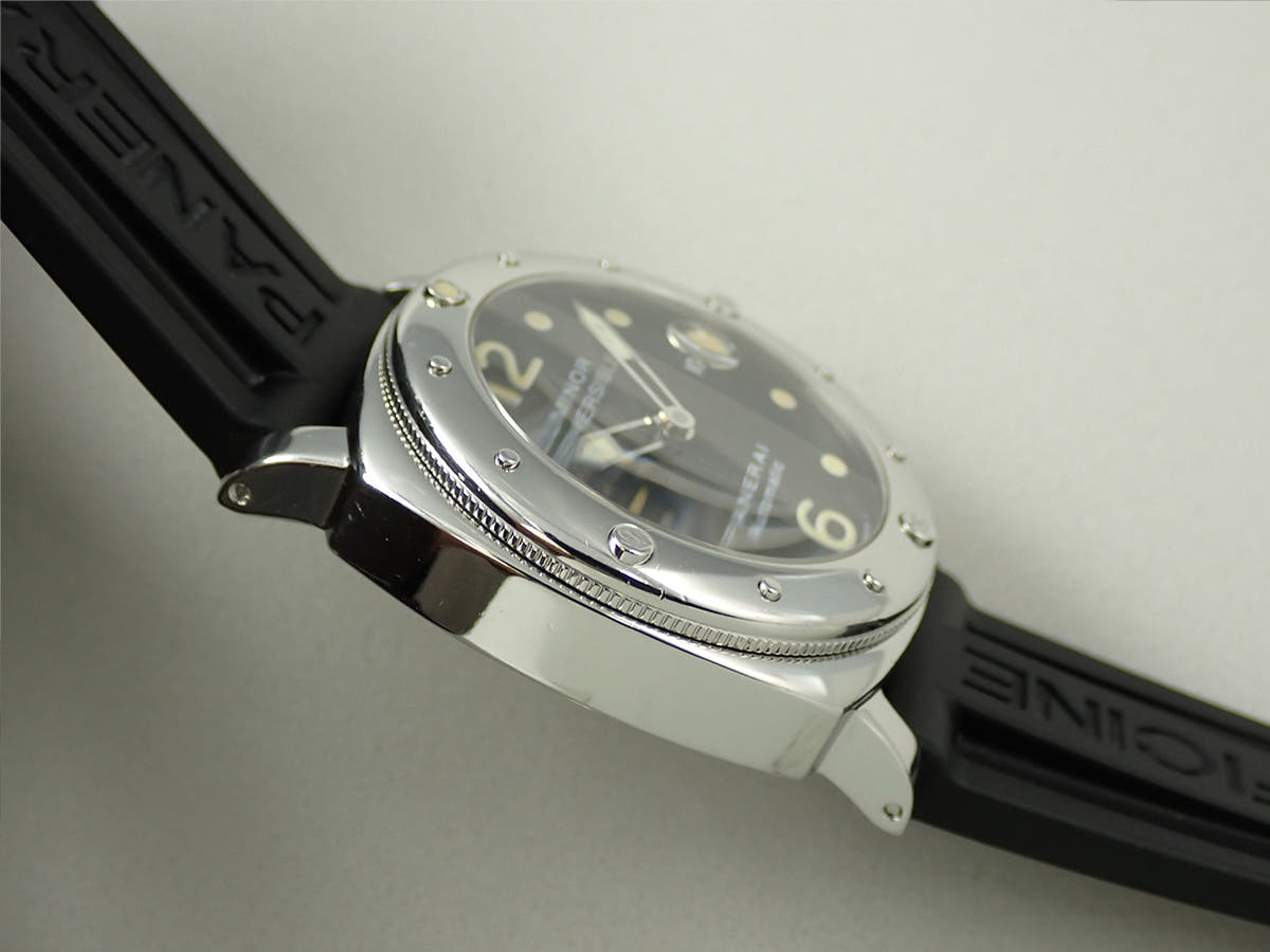 パネライ サブマーシブル Ref.PAM00024 ブラック文字盤 中古 2TA26188