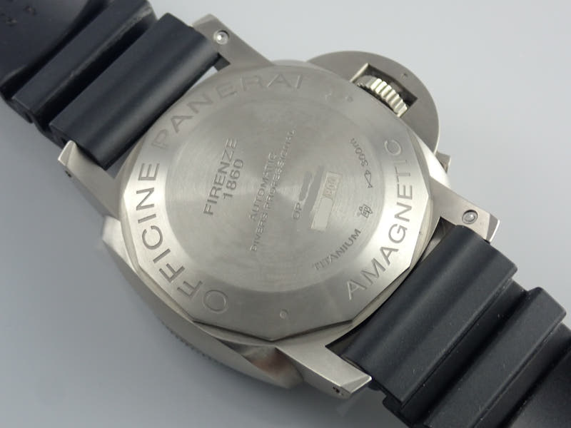 パネライ ルミノール Ref.PAM00389 ブラック文字盤 中古 submersible-5