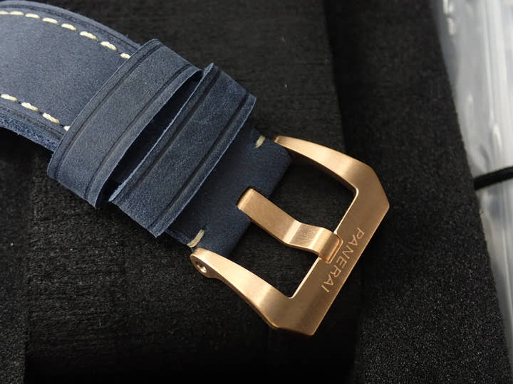Panerai Submersible Bronzo Blue Abisso Ref.PAM01074 Blue Dial Unused 27NJ6AL3