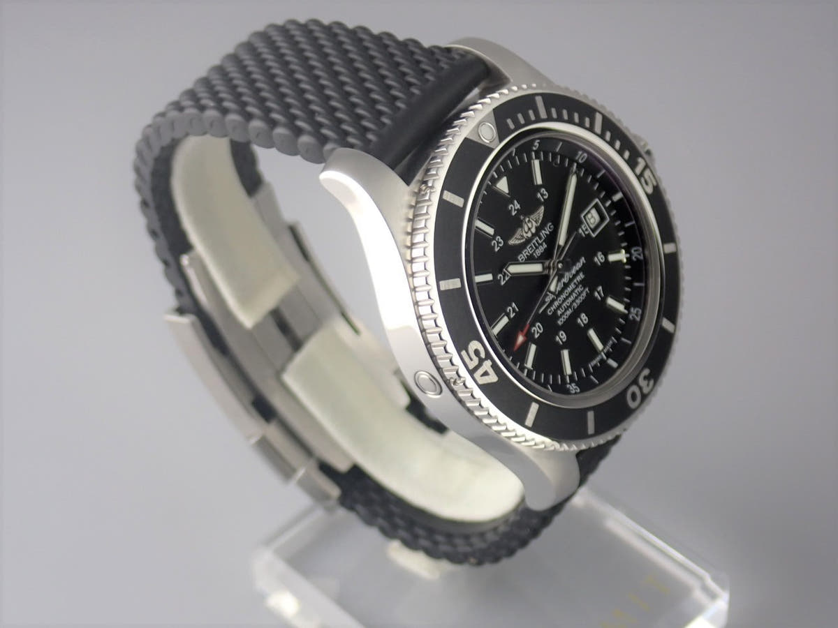 Breitling Superocean II Ref.A17392D7/BG84 Black Dial Used Super-Ocean