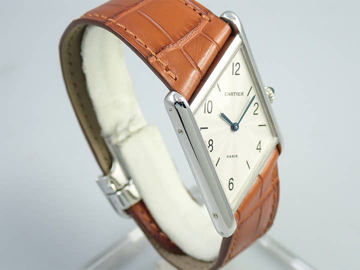 カルティエ タンク アシメトリック ウォッチ Ref.- シルバー文字盤 中古 W5Y4PS77